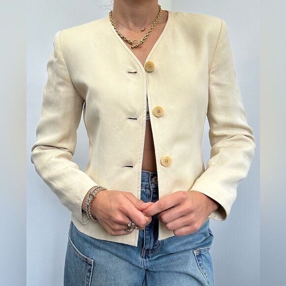 Vintage Ann Taylor Cream Linen Blend Button Front Collarless Blazer Size 2P - Picture 2 of 9